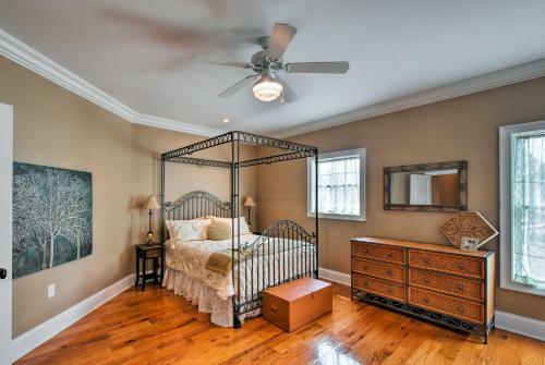 8,300 Sq Ft Guntersville Lake Home With Dock!