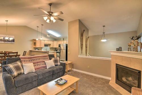 Accommodating Anchorage Abode Near Jewel Lake