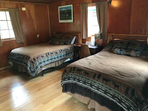 Gwin's Lodge & Roadhouse
