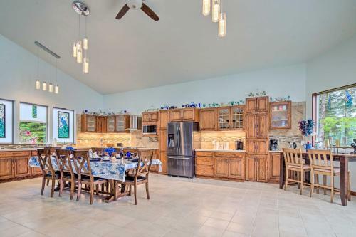 Waterfront House With Glacial Views - Near Downtown!