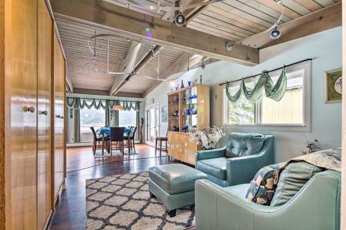 Waterfront House With Glacial Views - Near Downtown!
