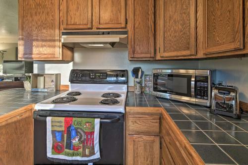 Apartamento Cozy Retreat With Fire Pit - Near Mendenhall Glacier