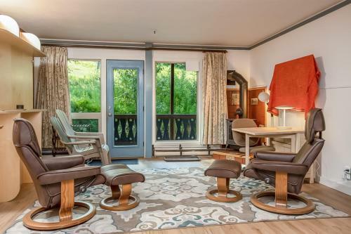 Alyeska Retreat C110
