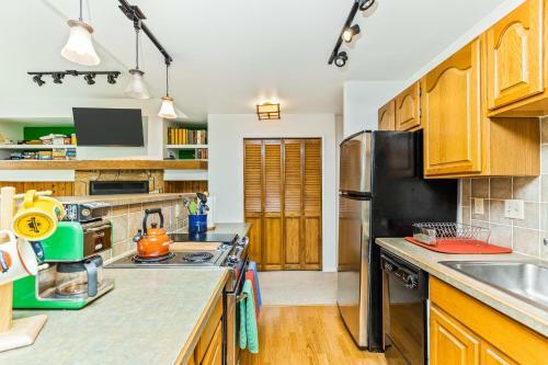 Shimmy Shack At 101-a Snowbird