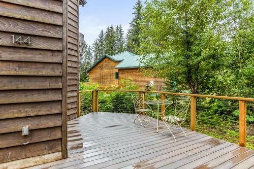 Girdwood Mountain House