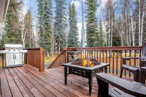 North Pole Escape Aurora Lights View And Deck!