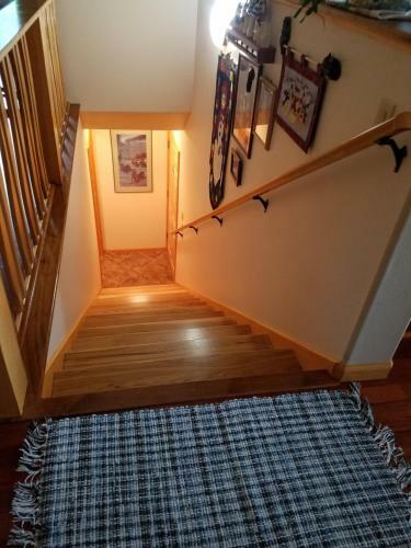 Bed & Breakfast Glacier Creek Lodging