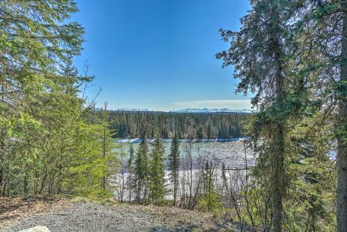 Rustic Sterling Cabin With Kenai River Views!