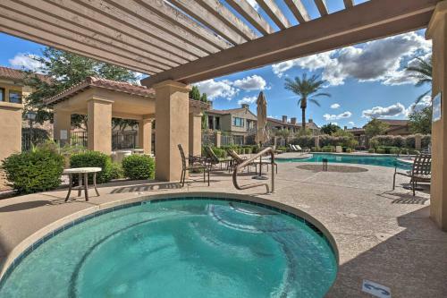 Apartamento Luxurious Chandler Condo With Hot Tub And Pool Access!
