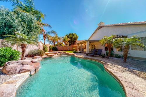 Tabi's Poolside Hideaway