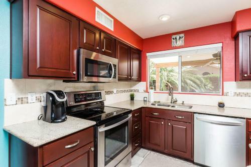 Chandler Oasis - 4 Bedroom By Casago