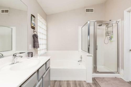 Chandler Oasis - 4 Bedroom By Casago
