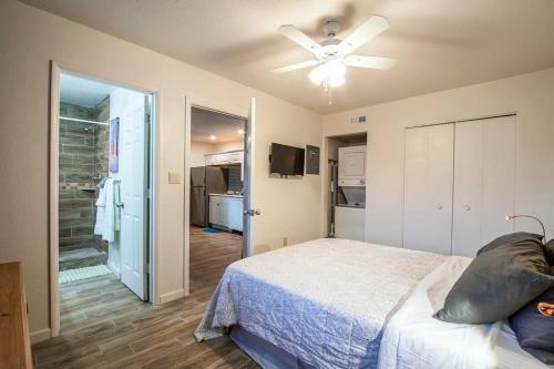41b - Casa Grande Modern 1bd Condo Heated Pool