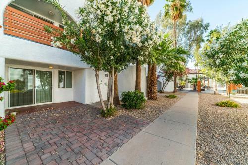 33 Avenida Pool View Studio New To Market Avenida King Bed Ds