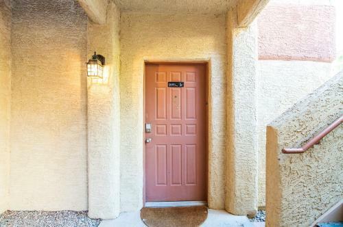 33 Avenida Pool View Studio New To Market Avenida King Bed Ds