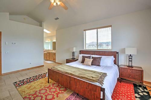 Flagstaff Home With Mtn Views, 5 Mins To Snowbowl!