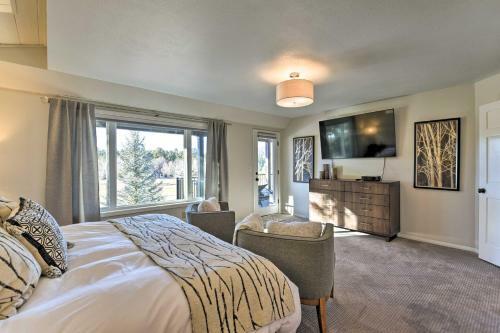 Cabin With Mtn View And Hot Tub By Continental Golf!