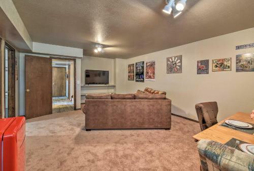 Flagstaff Home With Back Deck - 5 Mi To Downtown