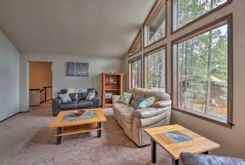 Flagstaff Home With Back Deck - 5 Mi To Downtown