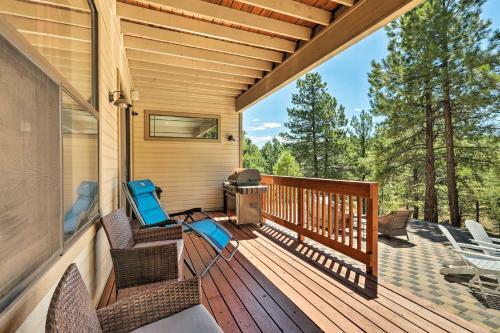 Flagstaff Home With Decks, Patio And Forest View!