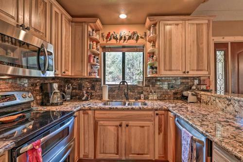 Heber-overgaard Cabin With Deck In National Forest!