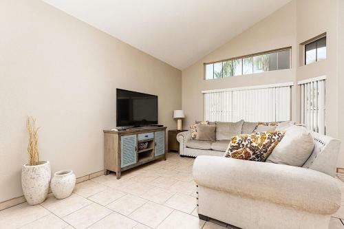 Piute Palace 5br By Casago
