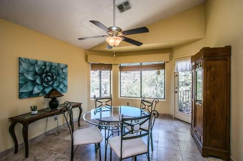 Fountain Hills With Heated Pool And Amazing Views!