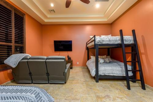 Casa Sunridge Home