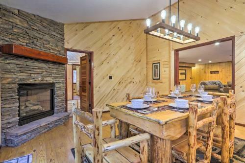 Inviting Bear Pine Cabin With Porch And Deck!