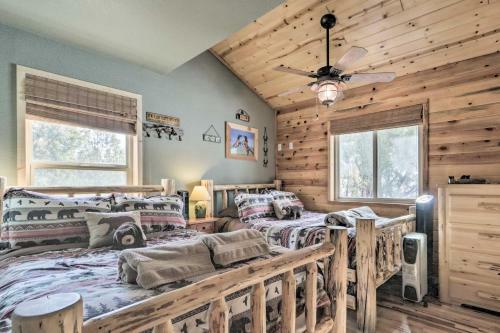 Cozy National Forest Escape With Porch And Games!
