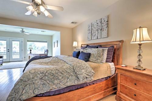 Lakefront Gilbert Getaway With Pool And 2 Kayaks!