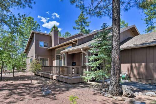 Updated Pinetop Townhome 30 Miles To Sunrise Park
