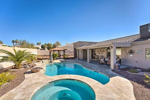 Newly Updated Havasu Home, Less Than 2 Miles To Lake!