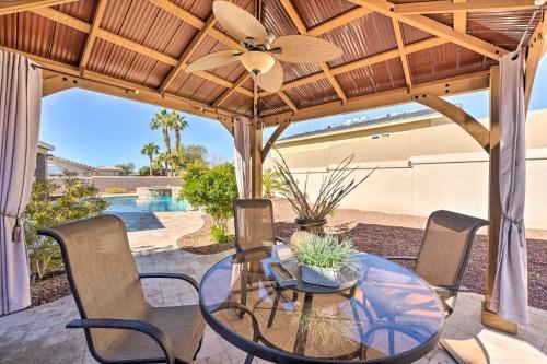 Newly Updated Havasu Home, Less Than 2 Miles To Lake!