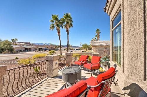 Newly Updated Havasu Home, Less Than 2 Miles To Lake!