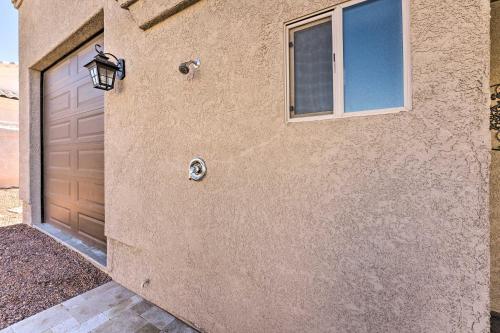 Newly Updated Havasu Home, Less Than 2 Miles To Lake!