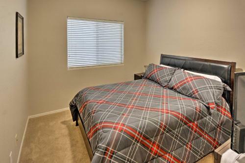 Spacious Maricopa House With Private Backyard And Grill