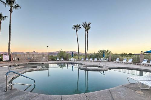 Apartamento Queens Bay Resort Condo Walk To Golf, Pool, Beach