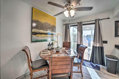 Cozy Home With Large Yard, 2 Mi To Lake Havasu!