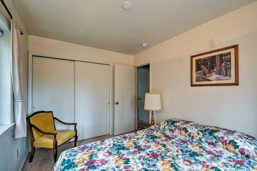 Munds Park Home With 3 Decks - Great Wooded Location