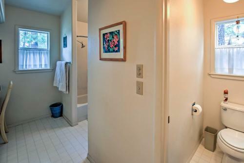 Munds Park Home With 3 Decks - Great Wooded Location