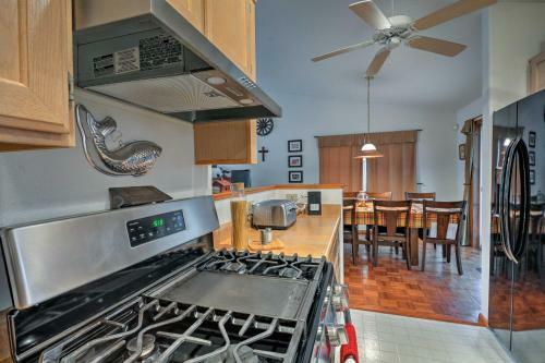 Munds Park Home With 3 Decks - Great Wooded Location