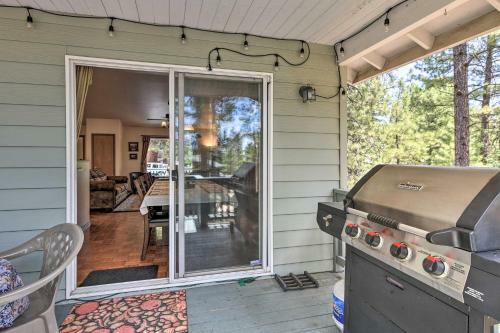Munds Park Home With 3 Decks - Great Wooded Location