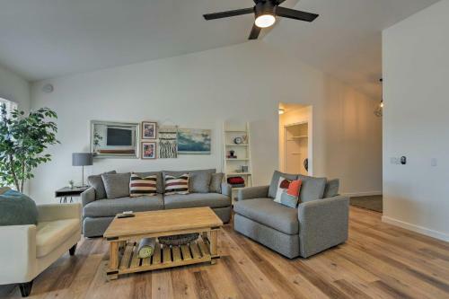 Newly Remodeled Mesa Home With Backyard And Fire Pit!