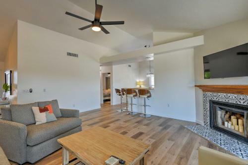 Newly Remodeled Mesa Home With Backyard And Fire Pit!