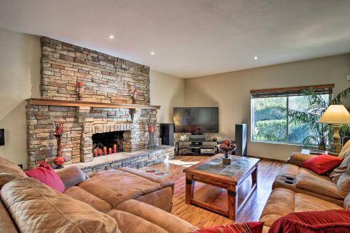 Red Mountain Mesa Oasis Pool, Bar And Game Room!