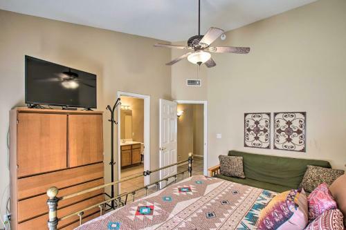Sun-soaked Mesa Townhome 18 Mi To Phoenix!