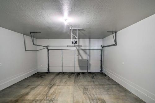 Stylish Mesa Townhome, 8 Mi To Usery Mtn Park