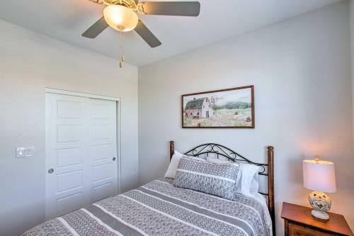Stylish Mesa Townhome, 8 Mi To Usery Mtn Park