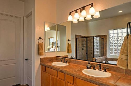 Peoria House With Private Pool 16mi To Lake Pleasant!
